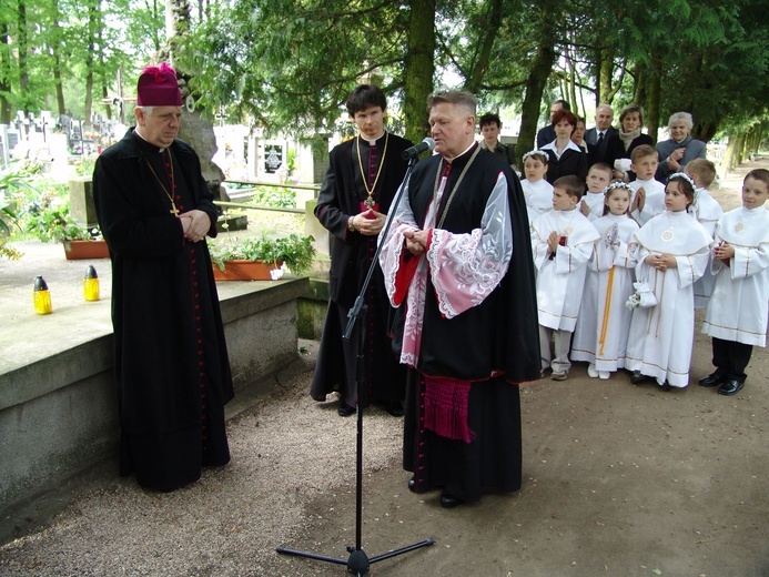 Wspomnienie ks. kan. Andrzeja Fabisiaka (1935-2020)