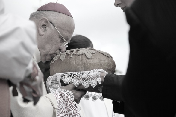 Bp Józef Zawitkowski spocznie na cmentarzu w Żdżarach.