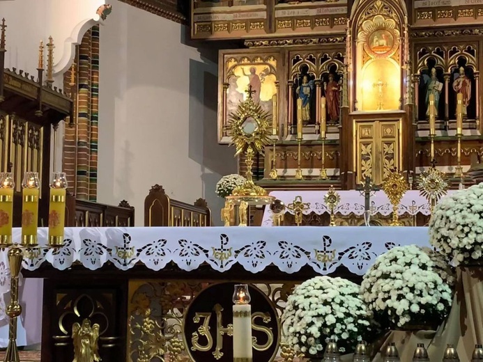 Nabożeństwo ku czci świętych w Wałbrzychu
