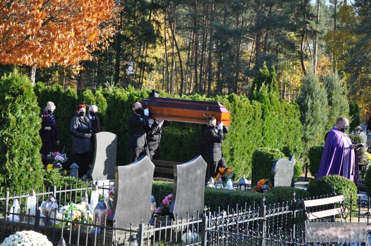 Ostatnie pożegnanie śp. ks. Zbigniewa Wokotruba