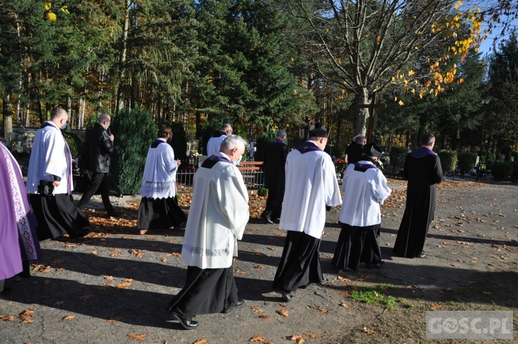 Ostatnie pożegnanie śp. ks. Zbigniewa Wokotruba