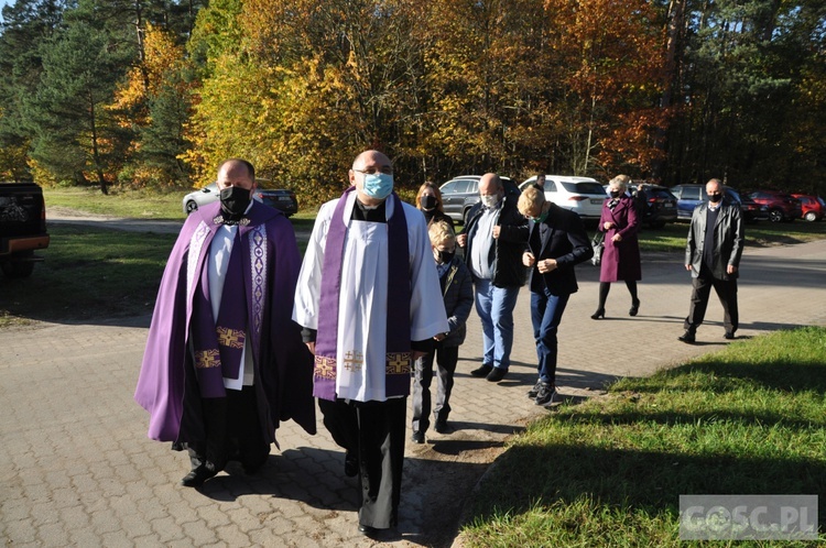 Ostatnie pożegnanie śp. ks. Zbigniewa Wokotruba