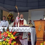 Bp Józef Zawitkowski w kadrach R. Taflińskiego