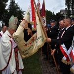 Bp Józef Zawitkowski w kadrach R. Taflińskiego