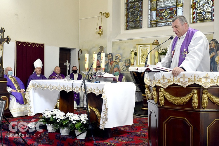 Pożegnanie ks. Piotra Mycana w parafii św. Mikołaja w Kaczorowie