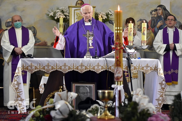 Pożegnanie ks. Piotra Mycana w parafii św. Mikołaja w Kaczorowie