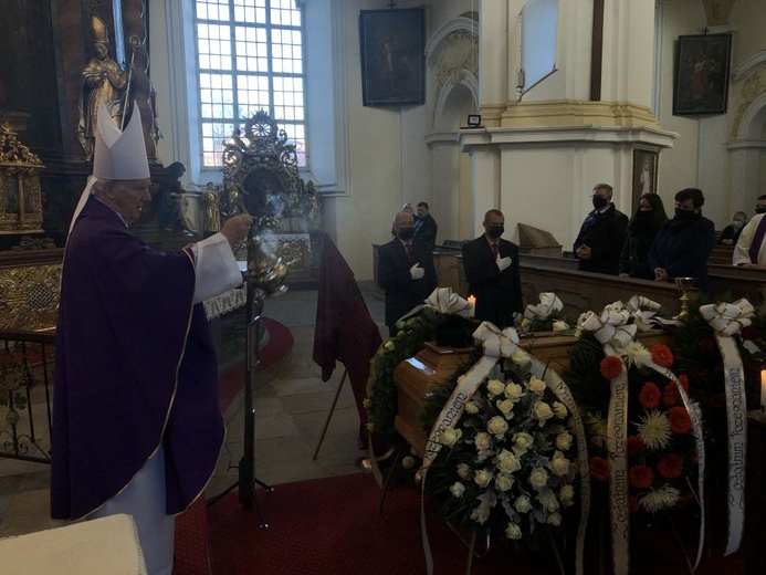 Pogrzeb ks. Piotra Mycana w Lubomierzu