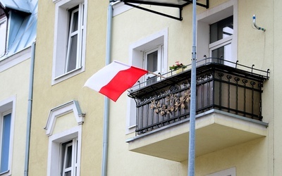 Mazurek Dąbrowskiego w samo południe