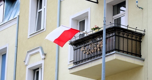 Mazurek Dąbrowskiego w samo południe