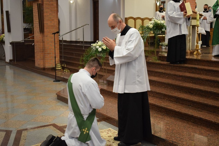 Święcenia kapłańskie dk. Piotra Sosnówki. 