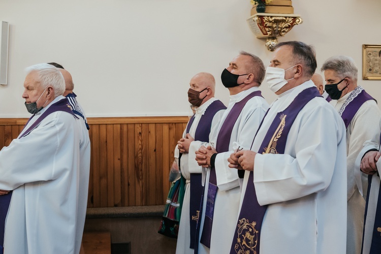 Uroczystości pogrzebowe śp. bp. Józefa Zawitkowskiego