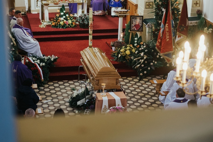 Uroczystości pogrzebowe śp. bp. Józefa Zawitkowskiego