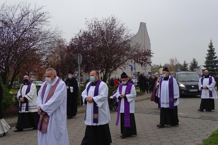 Pogrzeb śp. ks. Krzysztofa Maksymowicza