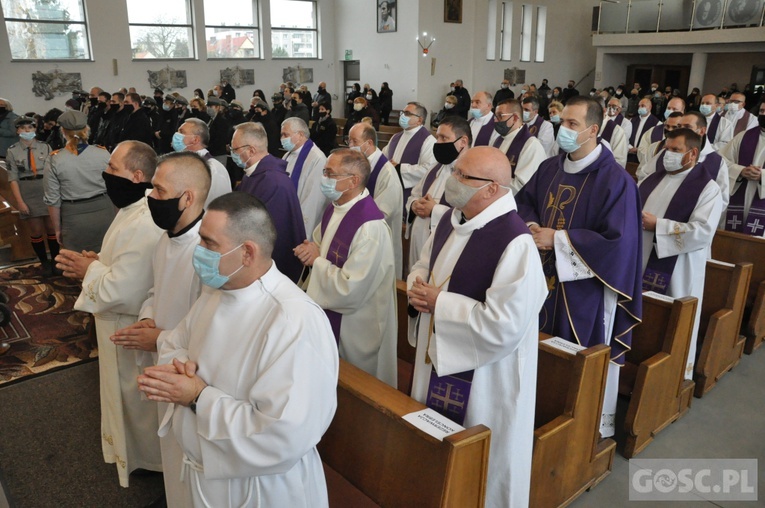 Pogrzeb śp ks. Krzysztofa Maksymowicza