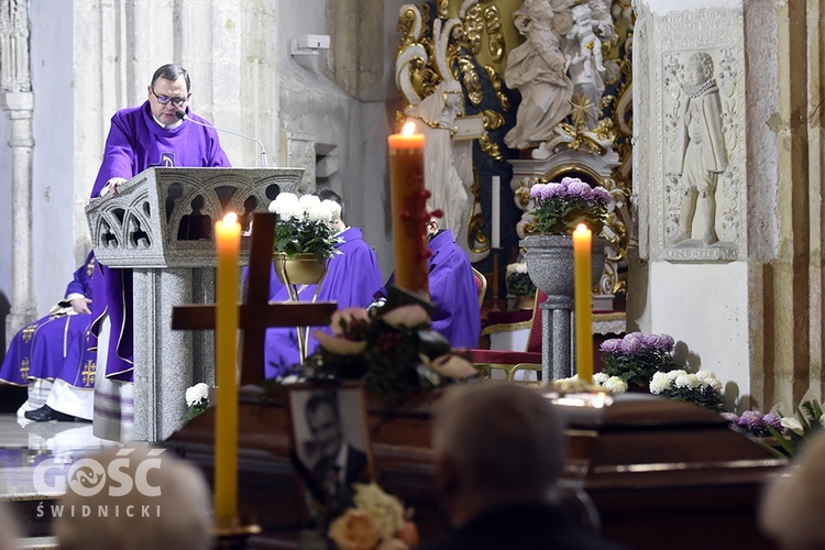 Pogrzeb Jerzego Krzywdy, przewodniczącego strzegomskiej rady parafialnej