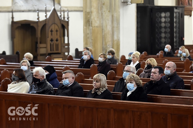 Pogrzeb Jerzego Krzywdy, przewodniczącego strzegomskiej rady parafialnej