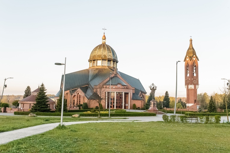 Tychy. 30-lecie parafii bł. Karoliny