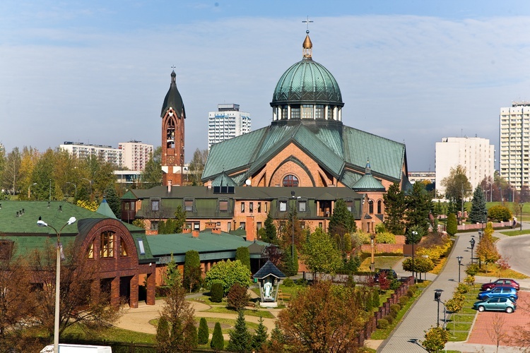 Tychy. 30-lecie parafii bł. Karoliny