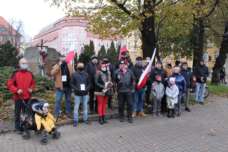 Uczcili pamięć