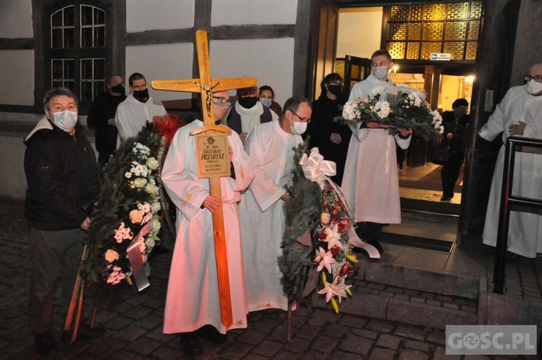 Modlitwa za zmarłego kapłana