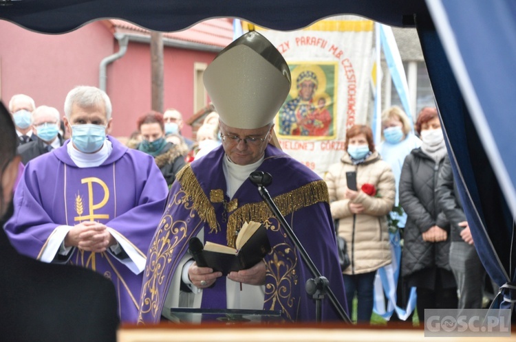 Pogrzeb ks. Zdzisława Przybysza