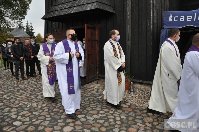 Pogrzeb ks. Zdzisława Przybysza