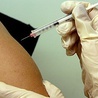 Jak szybko SARS-CoV-2 może uodpornić się na szczepionki?