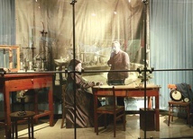 Wystawa poświęcona Marii Skłodowskiej-Curie przygotowana na UMCS z okazji urodzin patronki.