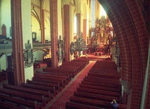 Wracamy do znanego z wiosny duszpasterstwa zdalnego.