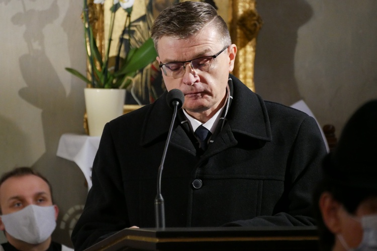 Uroczystości pogrzebowe ks. Krzysztofa Zdrojewskiego