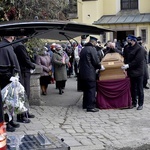 Pogrzeb ks. Stefana Smotera, proboszcza z parafii pw. św. Michała Archanioła w Bystrzycy Kłodzkiej