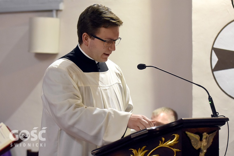 Pogrzeb ks. Stefana Smotera, proboszcza z parafii pw. św. Michała Archanioła w Bystrzycy Kłodzkiej
