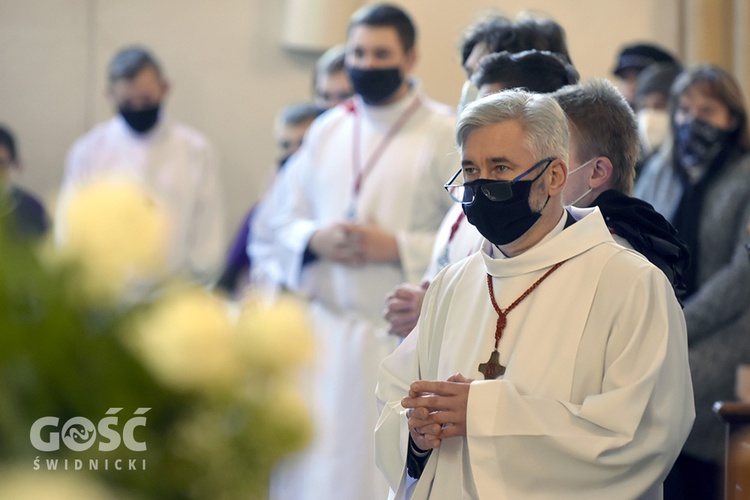 Pogrzeb ks. Stefana Smotera, proboszcza z parafii pw. św. Michała Archanioła w Bystrzycy Kłodzkiej