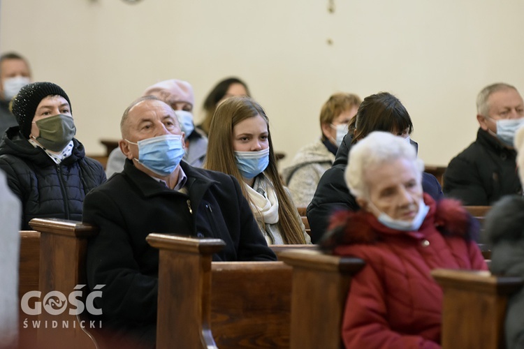 Pogrzeb ks. Stefana Smotera, proboszcza z parafii pw. św. Michała Archanioła w Bystrzycy Kłodzkiej