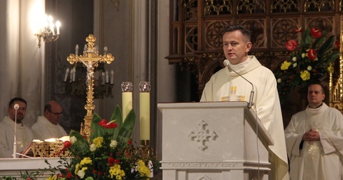 Eucharystii przewodniczył ks. Grzegorz Zieliński.