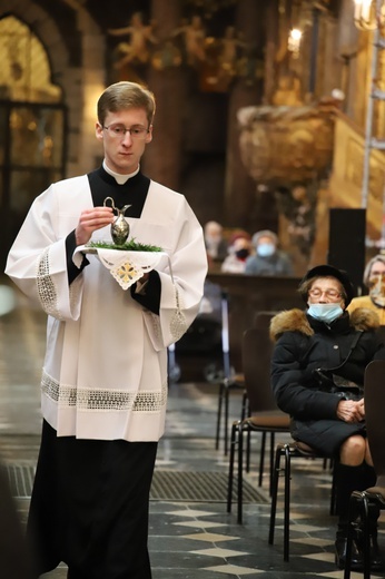 Konsekracja nowego ołtarza w kościele Bożego Ciała w Krakowie