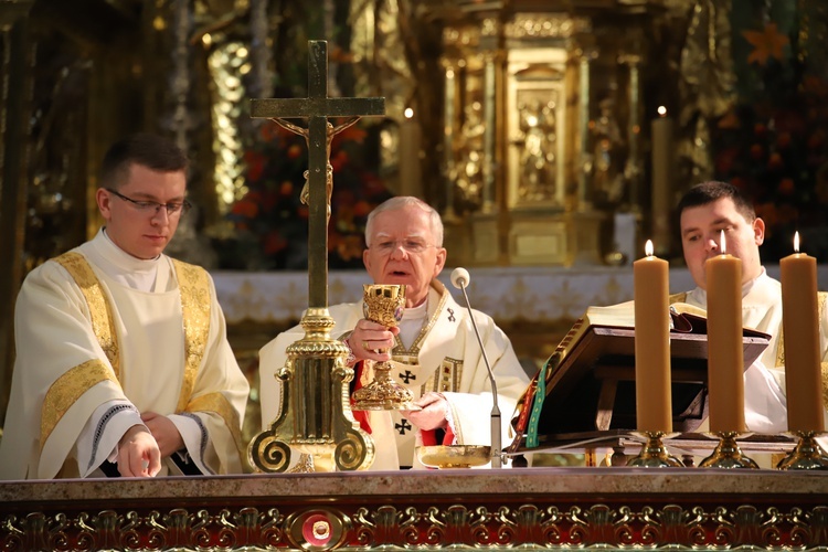 Konsekracja nowego ołtarza w kościele Bożego Ciała w Krakowie