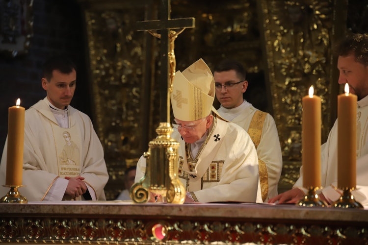 Konsekracja nowego ołtarza w kościele Bożego Ciała w Krakowie