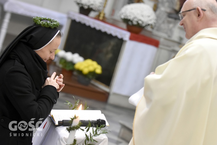 Pielgrzymka dziękczynna marianek i profesja wieczysta s. Racheli