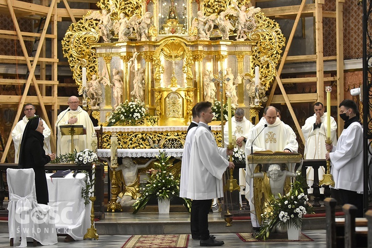 Pielgrzymka dziękczynna marianek i profesja wieczysta s. Racheli