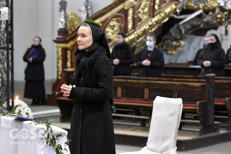Pielgrzymka dziękczynna marianek i profesja wieczysta s. Racheli