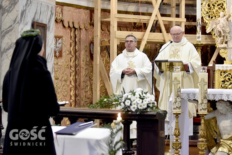 Pielgrzymka dziękczynna marianek i profesja wieczysta s. Racheli