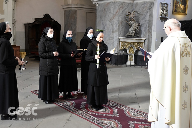 Pielgrzymka dziękczynna marianek i profesja wieczysta s. Racheli