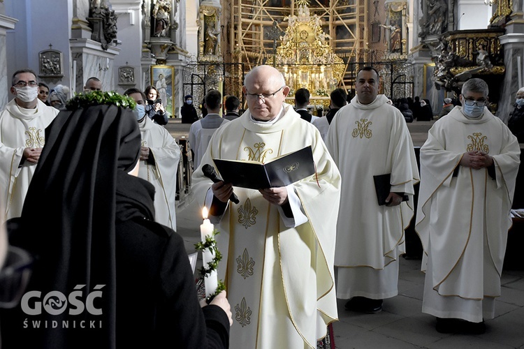 Pielgrzymka dziękczynna marianek i profesja wieczysta s. Racheli