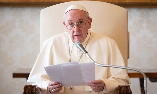 Franciszek: Jeśli chcemy lepszego świata, szanujmy kobiety