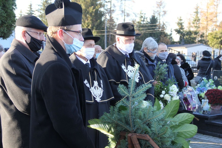 Dąbrowa Tarnowska pożegnała śp. ks. prał. Józefa Porembę