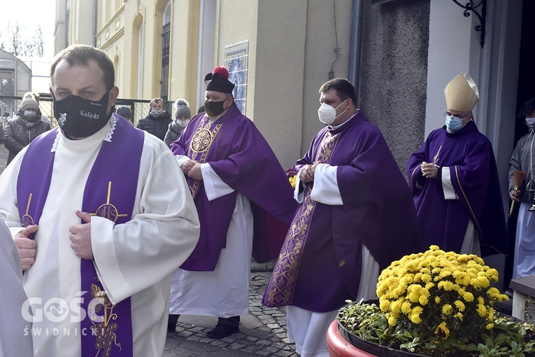 Ostatnie pożegnanie ks. Stanisława Czachora