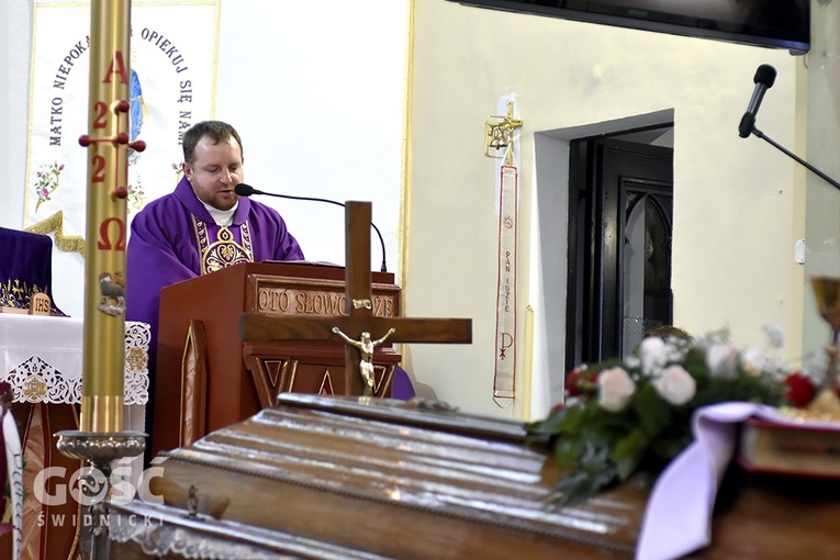 Ostatnie pożegnanie ks. Stanisława Czachora