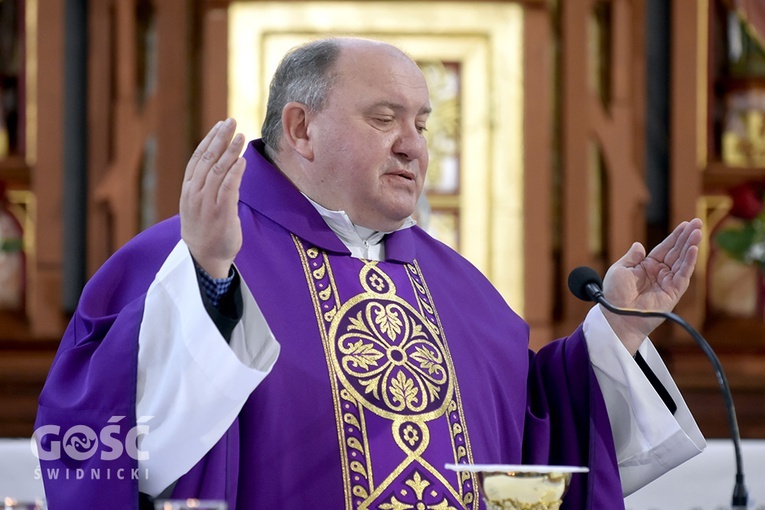 Ostatnie pożegnanie ks. Stanisława Czachora