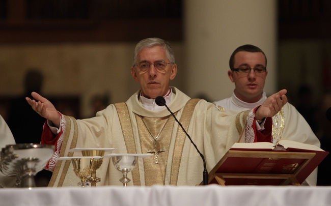 Archiwum. Ingres abp. Wiktora Skworca do katedry Chrystusa Króla w Katowicach